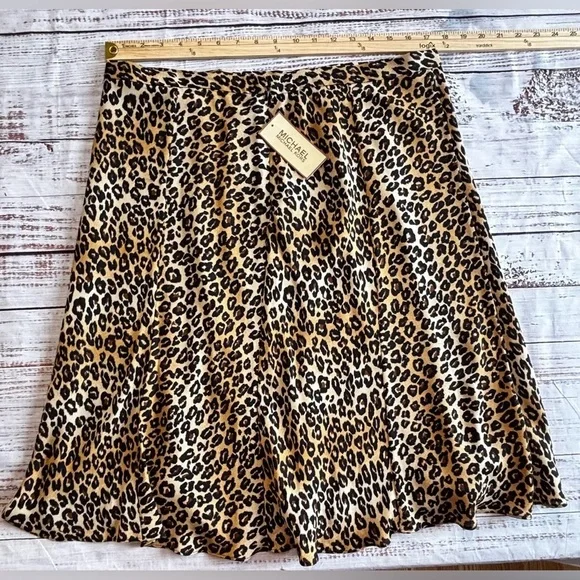 MICHAEL Michael Kors Leopard Print Silk Skirt - Picture 3 of 8